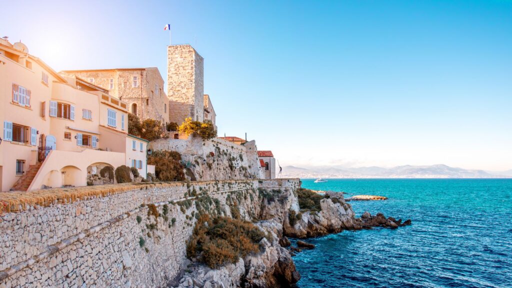 Antibes Un charme intemporel entre mer et culture